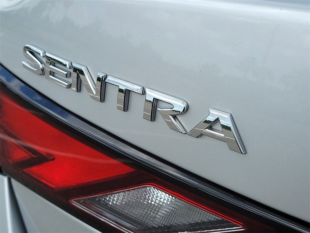 2022 Brilliant Silver Metallic Nissan Sentra SV FWD Sedan
