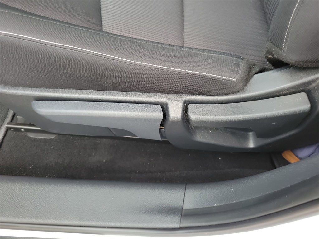 2022 Brilliant Silver Metallic Nissan Sentra SV FWD Sedan