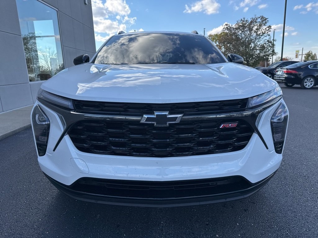 2024 Chevrolet Trax photo 4