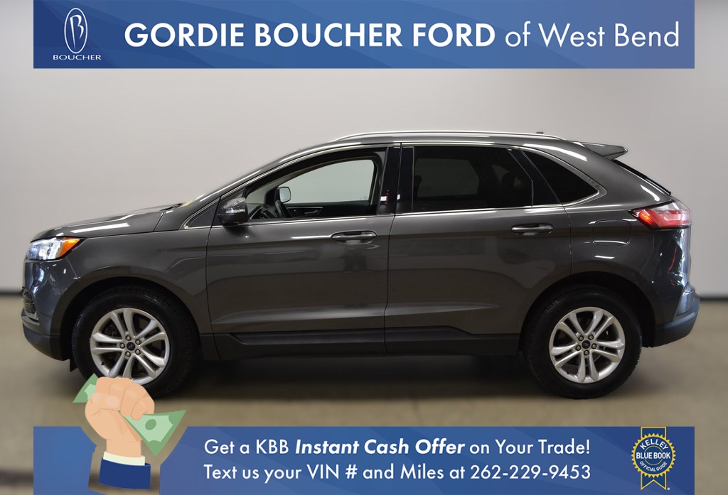 2019 Ford Edge SEL photo 2