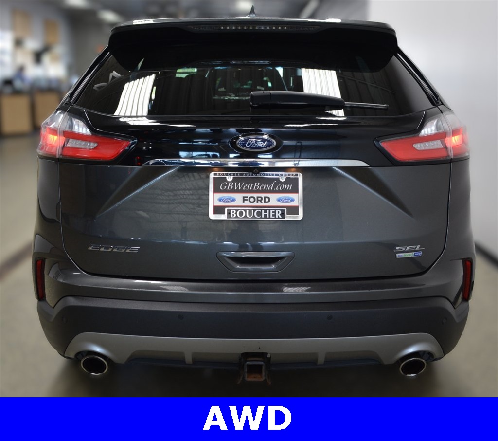 2019 Ford Edge SEL photo 4