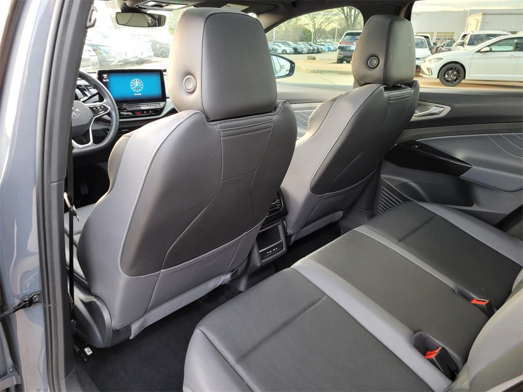 used 2023 Volkswagen ID.4 car, priced at $21,000