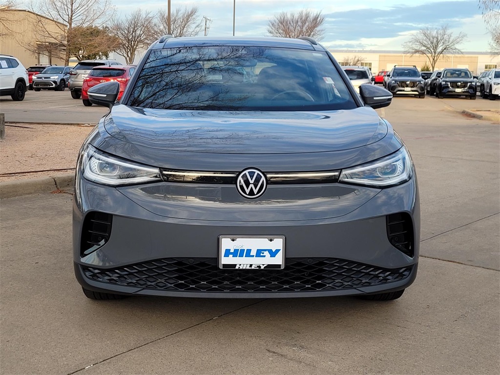 used 2023 Volkswagen ID.4 car, priced at $21,000
