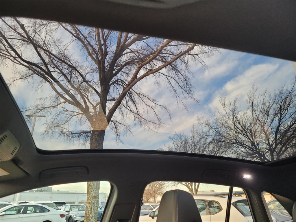 used 2023 Volkswagen ID.4 car, priced at $21,000