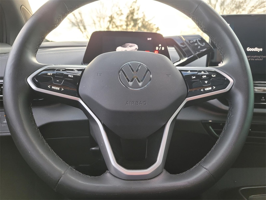 used 2023 Volkswagen ID.4 car, priced at $21,000