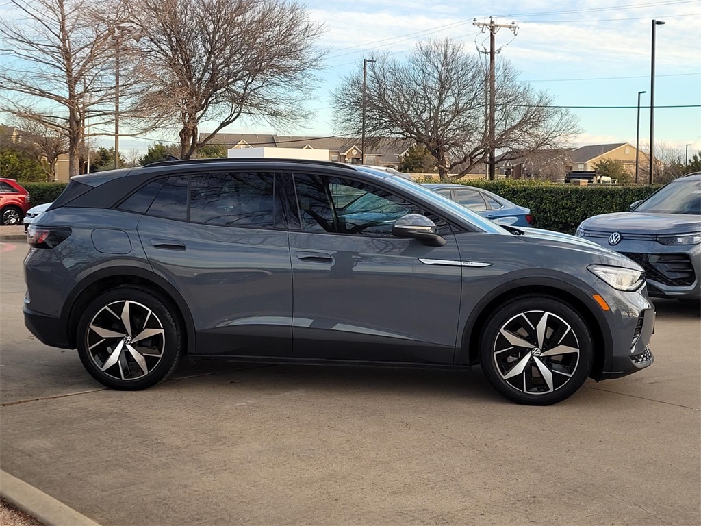 used 2023 Volkswagen ID.4 car, priced at $21,000