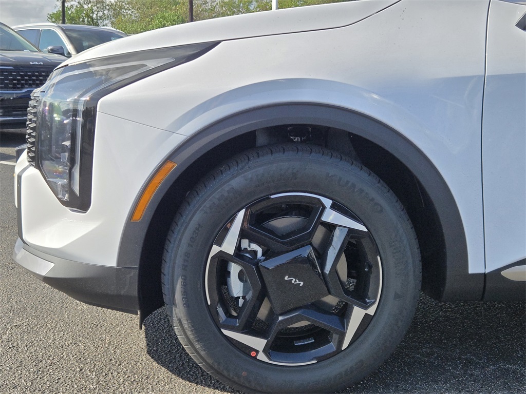 2026 Kia Sportage EX photo 3