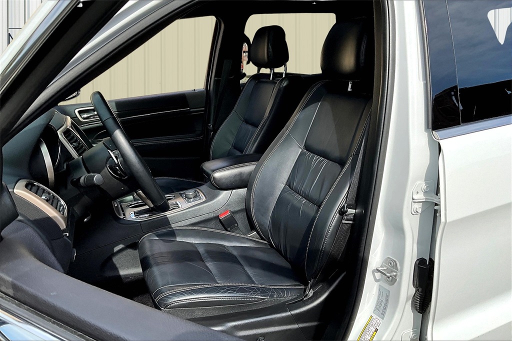 2016 Jeep Grand Cherokee Limited photo 18