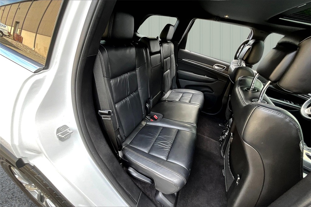 2016 Jeep Grand Cherokee Limited photo 22