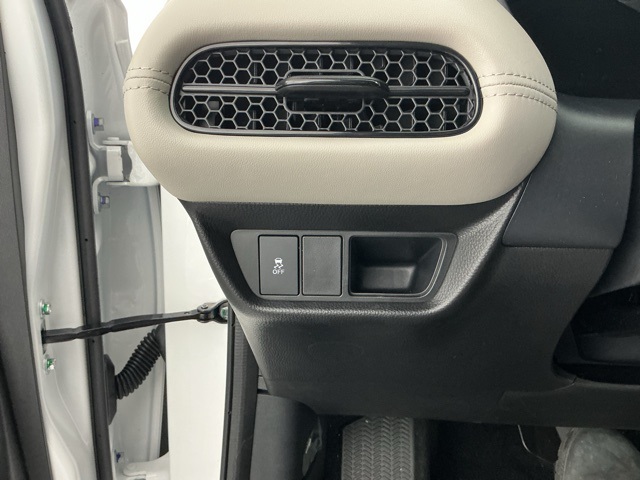 new 2026 Honda HR-V car, priced at $29,605