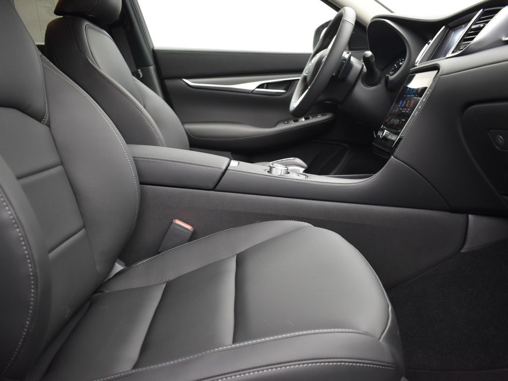 2025 Obsidian Infiniti QX50 PURE AWD SUV