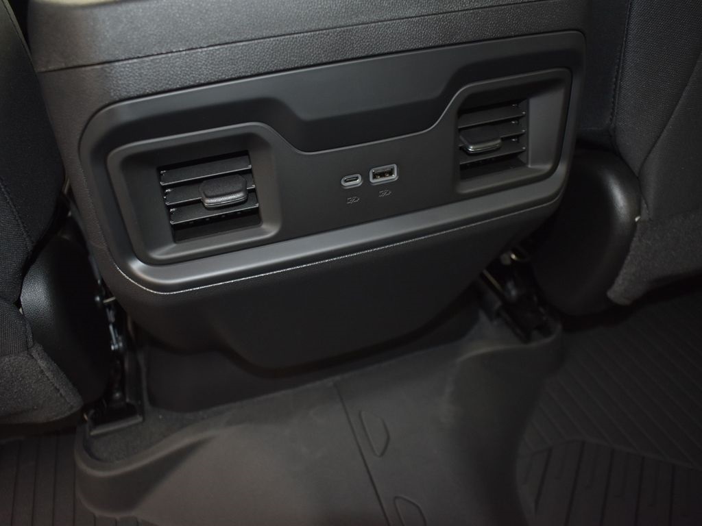 2025 Summit White Chevrolet Silverado 1500 LT Trail Boss 4X4 Truck
