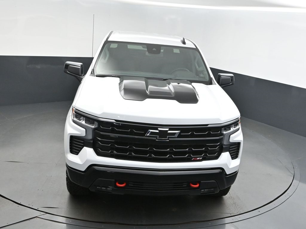 2025 Summit White Chevrolet Silverado 1500 LT Trail Boss 4X4 Truck