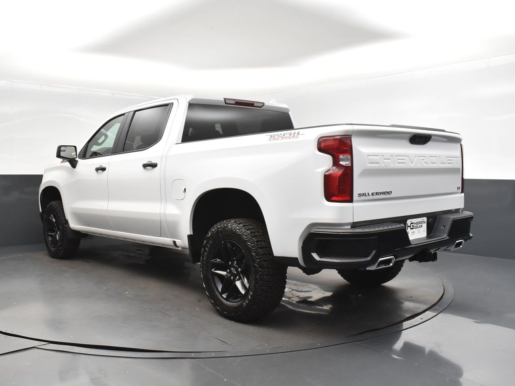 2025 Summit White Chevrolet Silverado 1500 LT Trail Boss 4X4 Truck