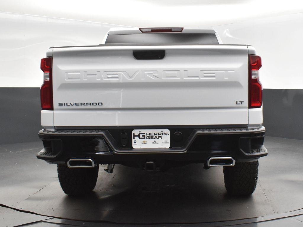 2025 Summit White Chevrolet Silverado 1500 LT Trail Boss 4X4 Truck