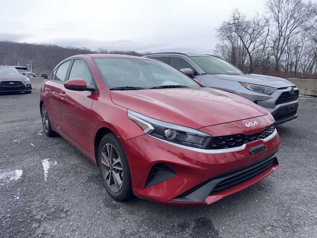 2023 Kia Forte LXS's photo