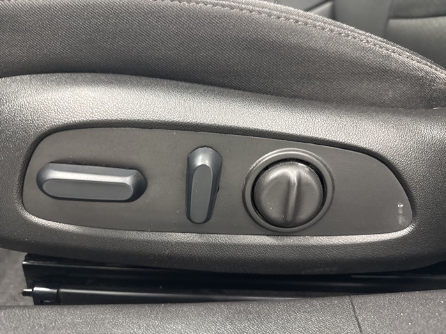 used 2024 Chevrolet Malibu car, priced at $17,988