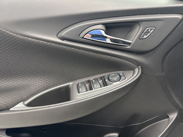 used 2024 Chevrolet Malibu car, priced at $17,988