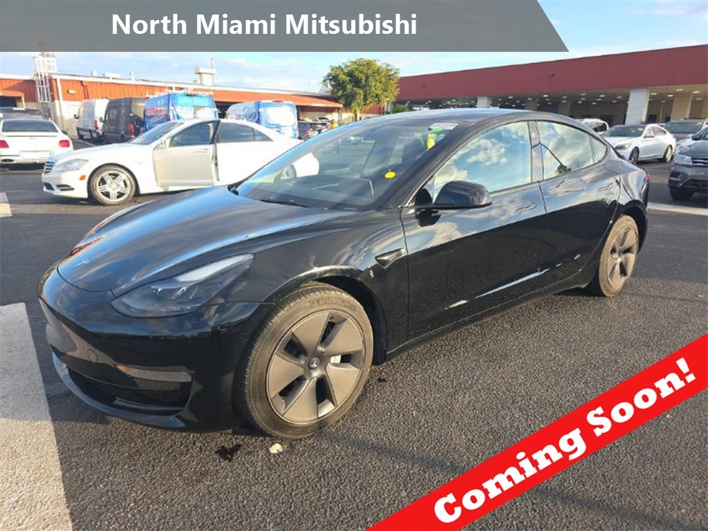 2023 Tesla Model 3 Base's photo