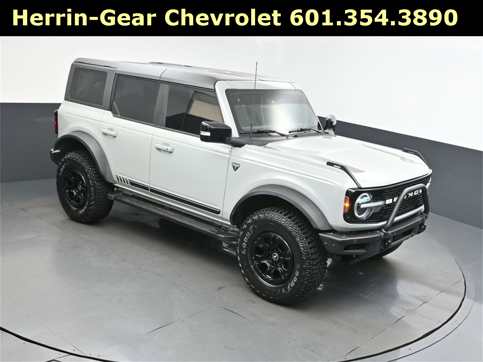 2021 Cactus Ford Bronco First Edition SUV