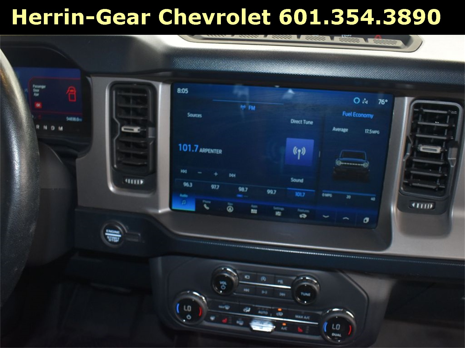 2021 Ford Bronco First Edition photo 26