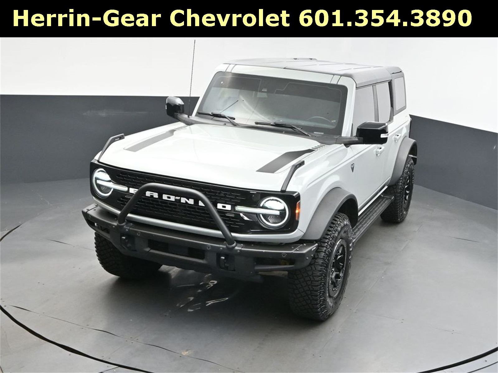 2021 Ford Bronco First Edition photo 28