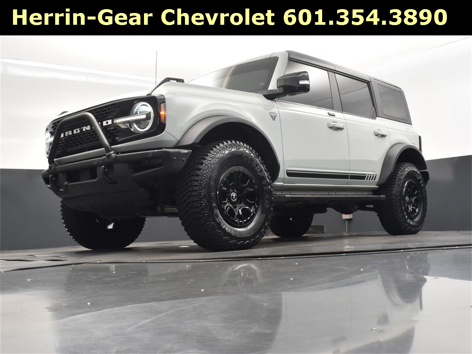 2021 Ford Bronco First Edition photo 35