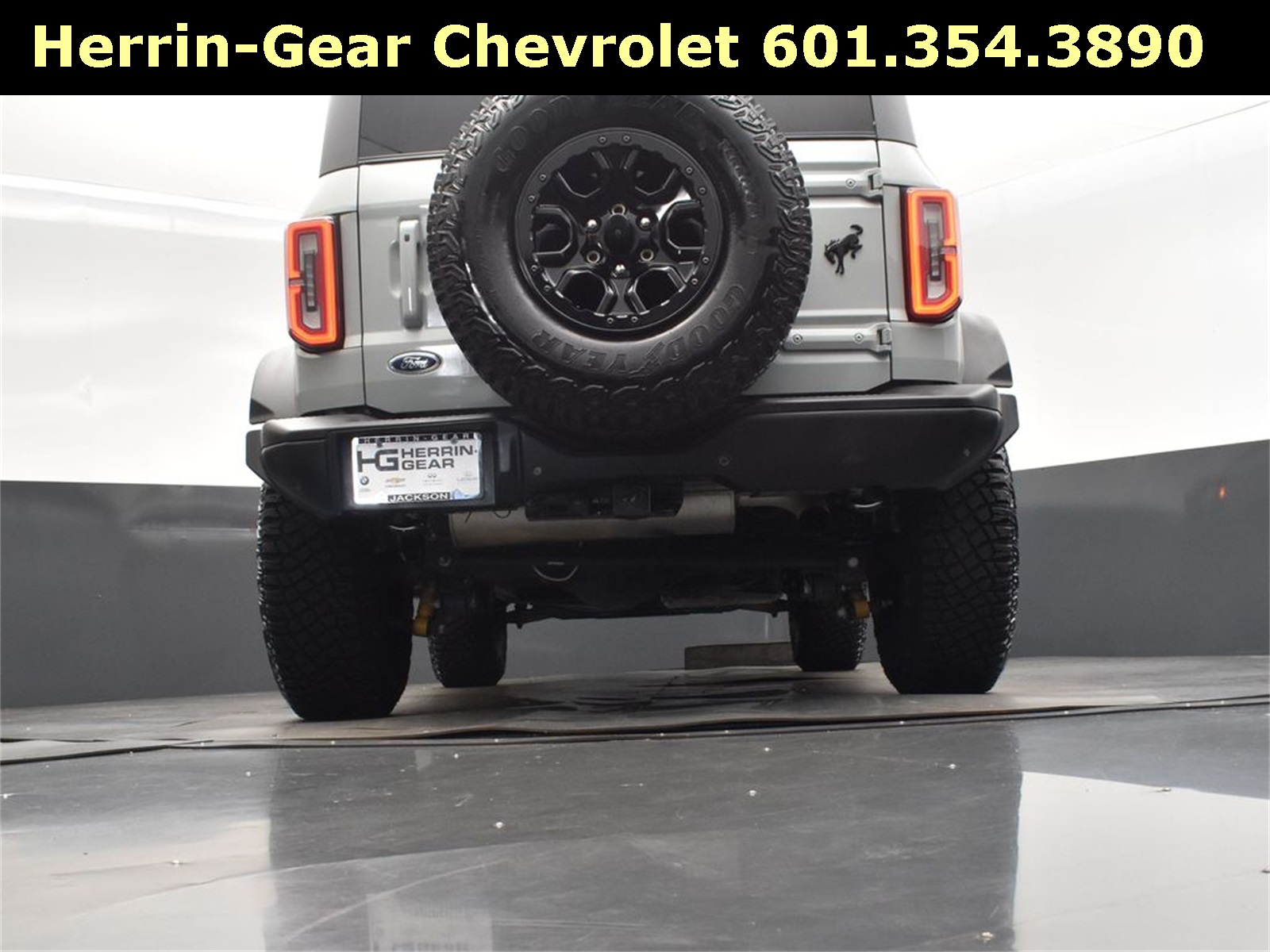 2021 Ford Bronco First Edition photo 38