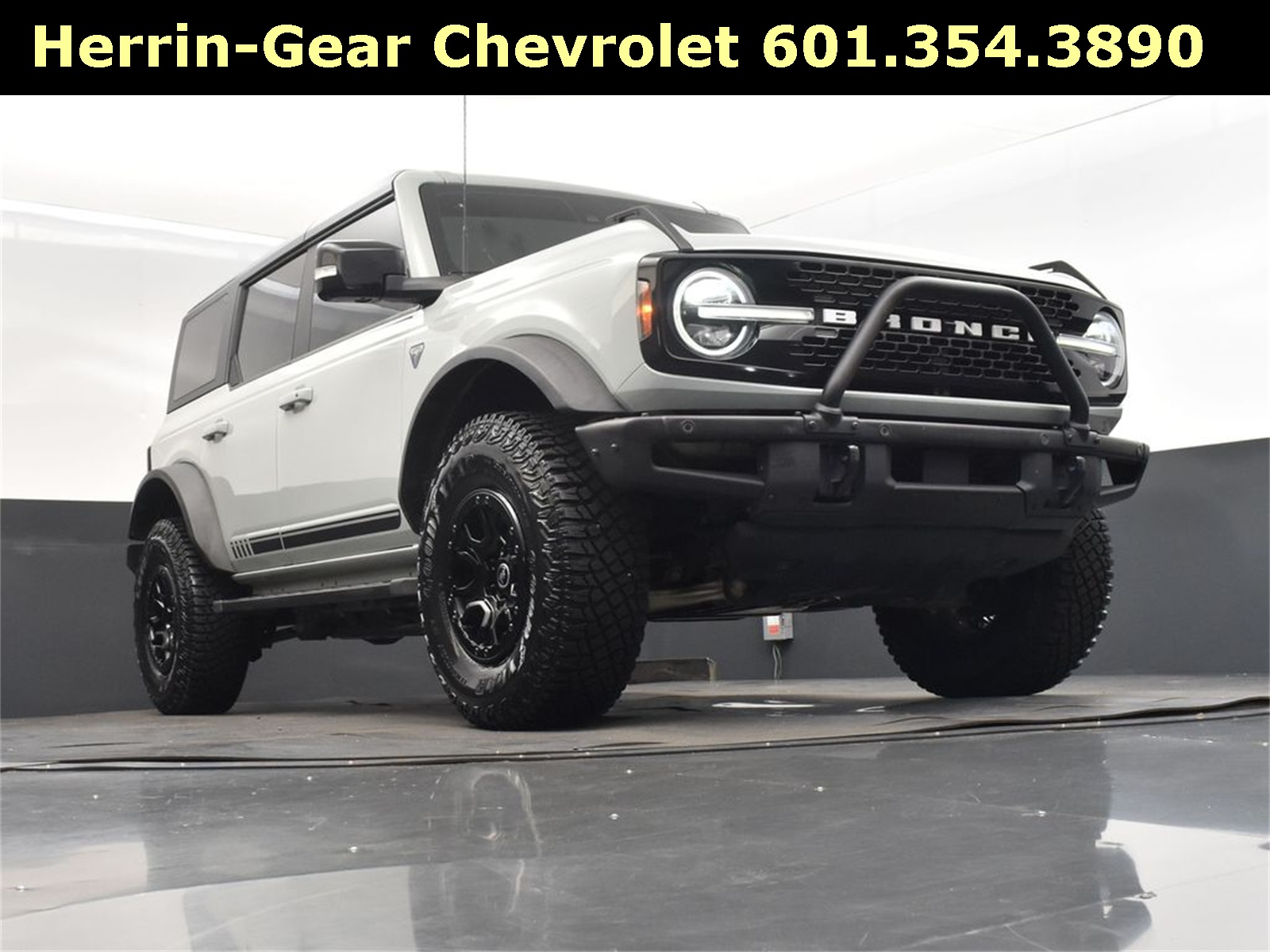 2021 Ford Bronco First Edition photo 41