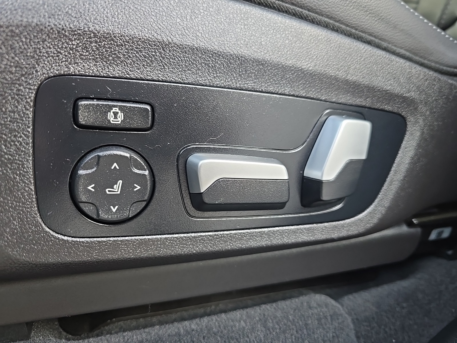 used 2021 BMW X3 car, priced at $22,400