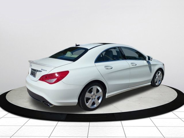 2016 Mercedes Benz CLA 250 4MATIC photo 3