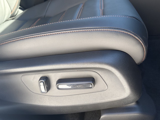 new 2026 Honda CR-V Hybrid car, priced at $41,675