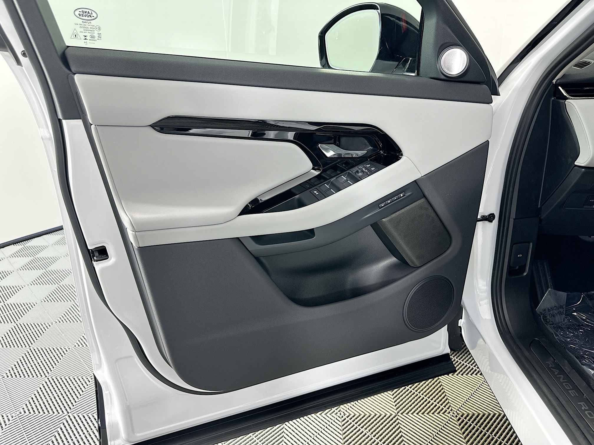 new 2024 Land Rover Range Rover Evoque car, priced at $57,875