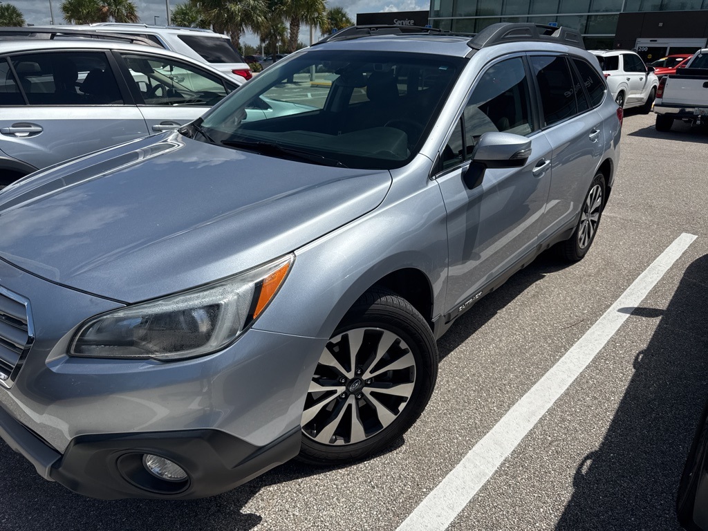 Used 2015 Subaru Outback Limited with VIN 4S4BSENC5F3260769 for sale in Venice, FL