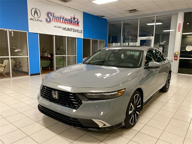 2024 Honda Accord Hybrid Touring's photo