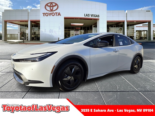 2026 Toyota Prius SE's photo