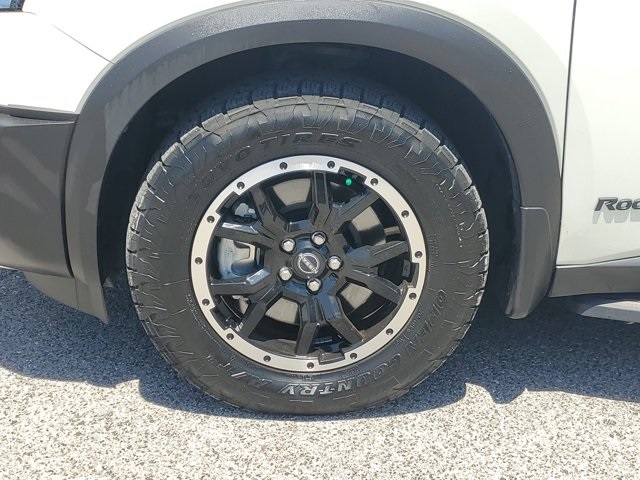 2023 Pearl White Tricoat/Super Black Nissan Pathfinder Rock Creek 4X4 SUV