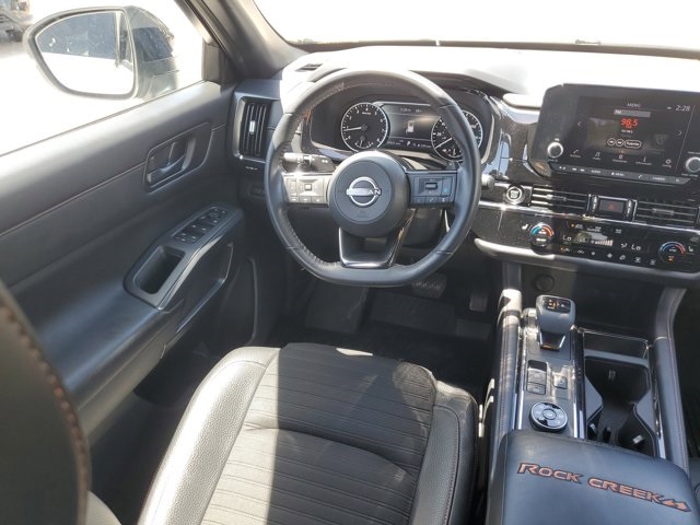 2023 Pearl White Tricoat/Super Black Nissan Pathfinder Rock Creek 4X4 SUV