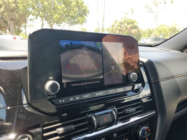 2023 Pearl White Tricoat/Super Black Nissan Pathfinder Rock Creek 4X4 SUV