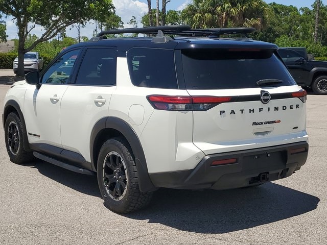 2023 Pearl White Tricoat/Super Black Nissan Pathfinder Rock Creek 4X4 SUV