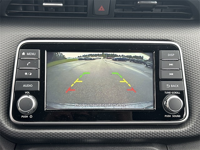 2025 Nissan Kicks Play S photo 19