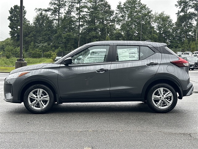 2025 Nissan Kicks Play S photo 24