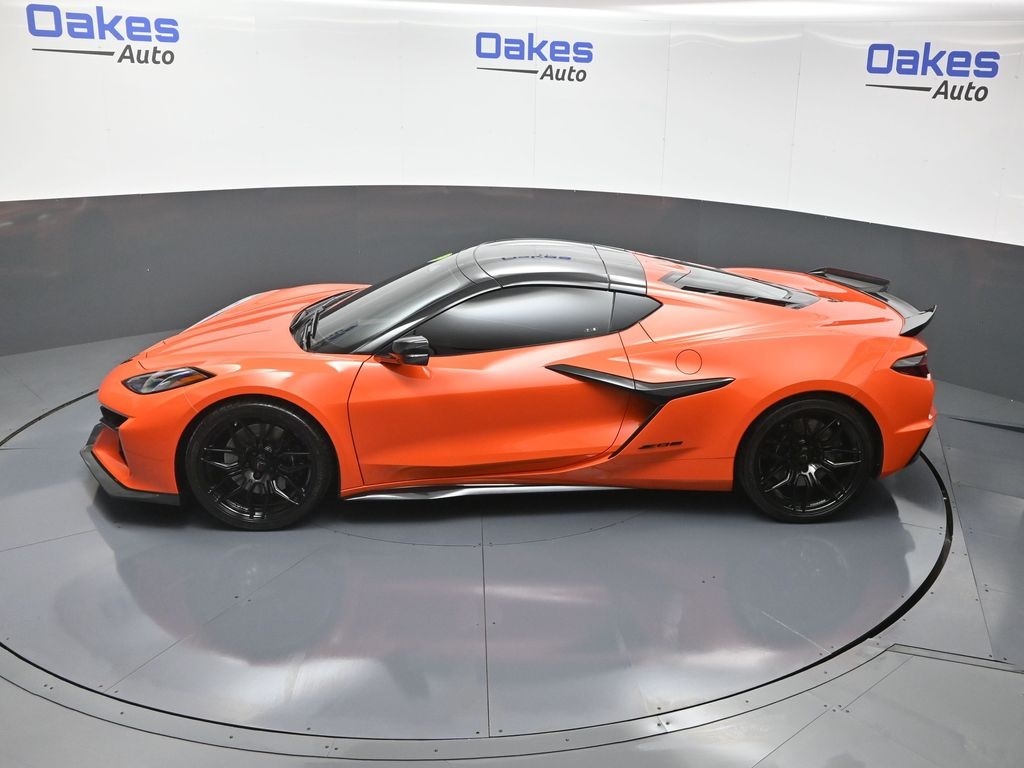 2025 Chevrolet Corvette Z06 1LZ photo 36