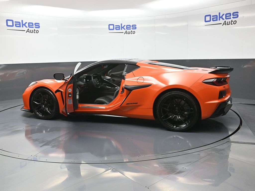 2025 Chevrolet Corvette Z06 1LZ photo 42