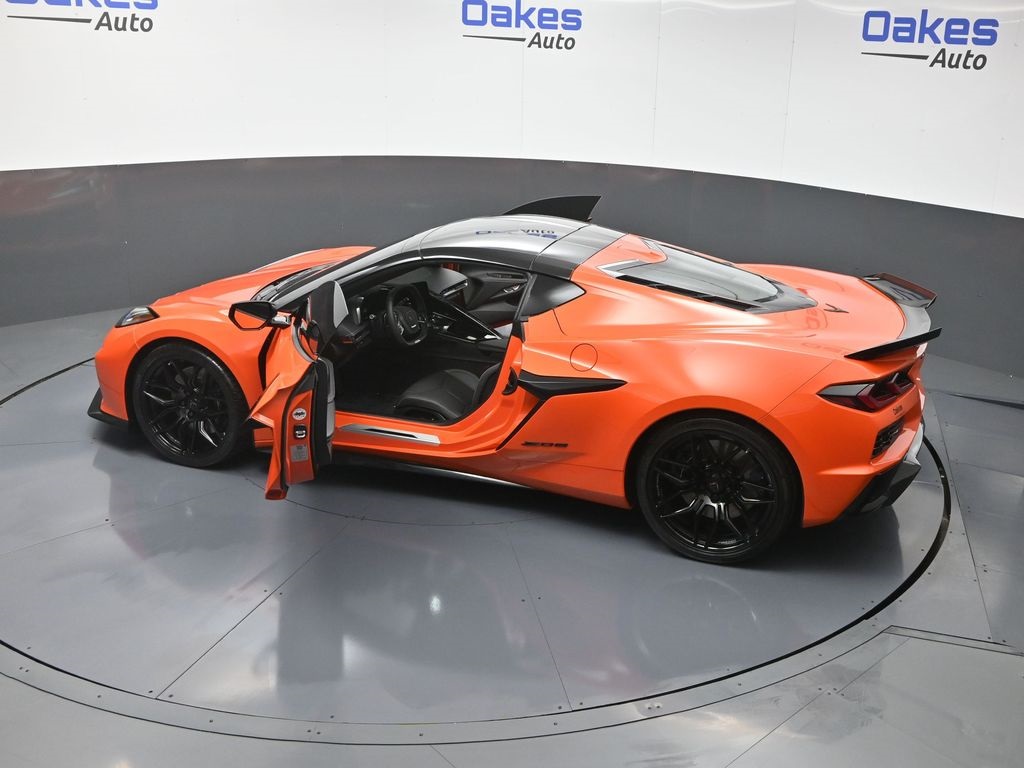 2025 Chevrolet Corvette Z06 1LZ photo 46