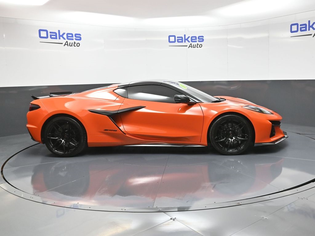 2025 Chevrolet Corvette Z06 1LZ photo 8