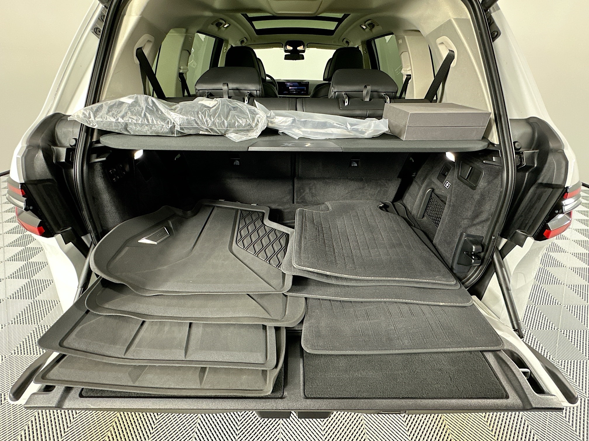 used 2024 BMW X7 car, priced at $59,993