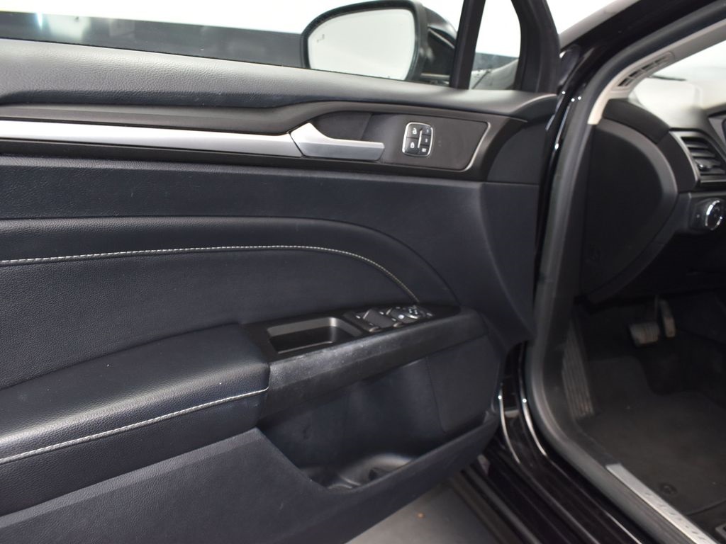 2020 Black Metallic Ford Fusion Titanium AWD Sedan