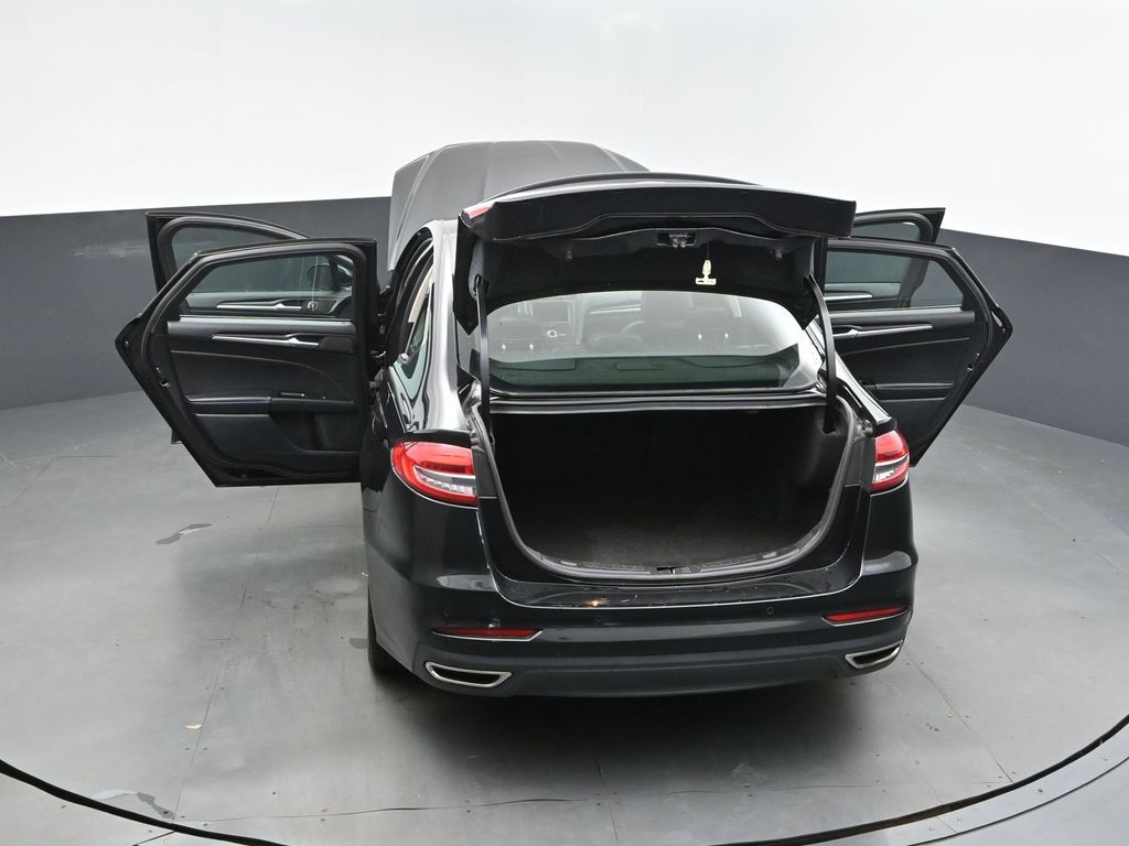 2020 Black Metallic Ford Fusion Titanium AWD Sedan