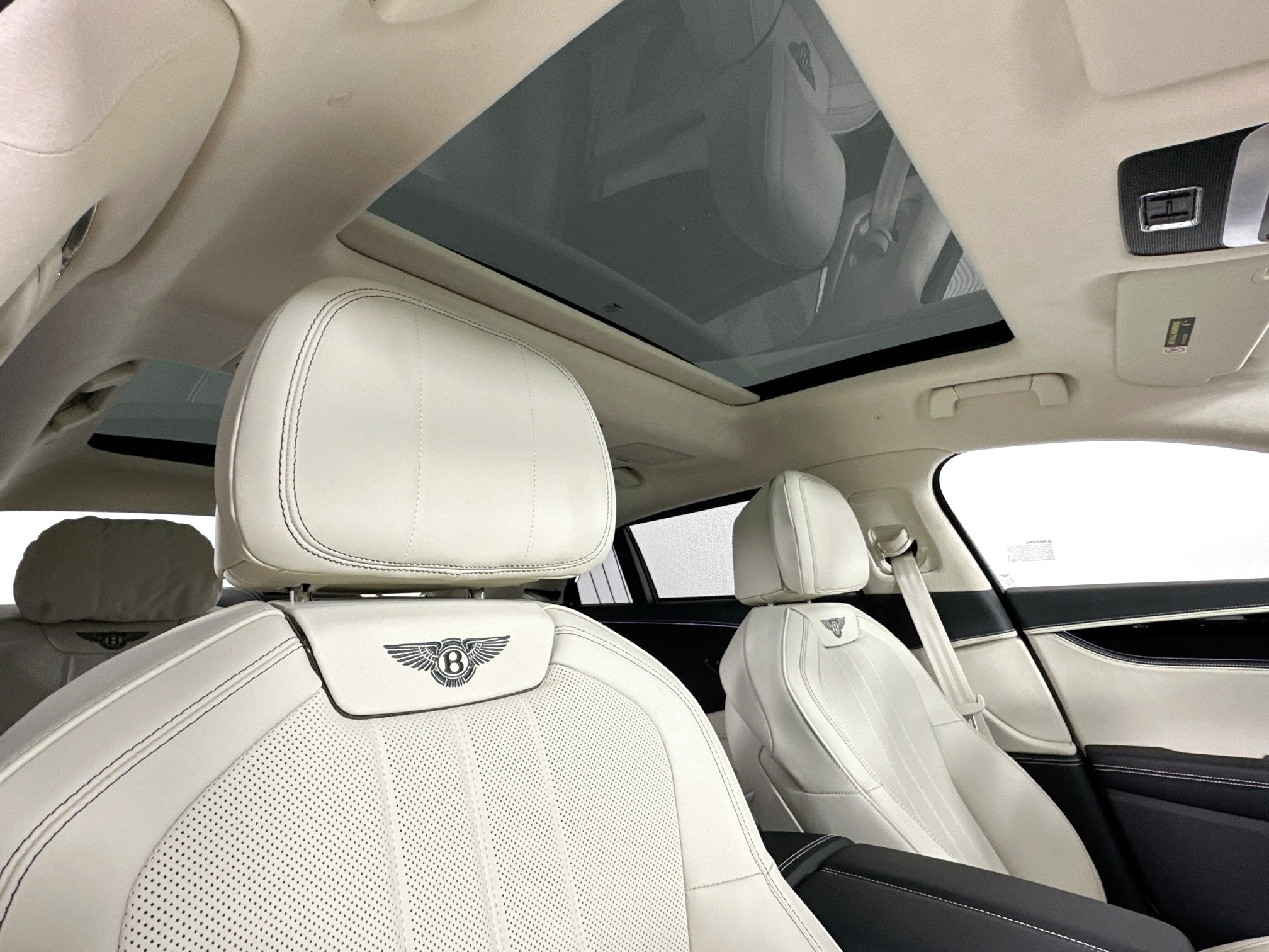 new 2025 Bentley Flying Spur car